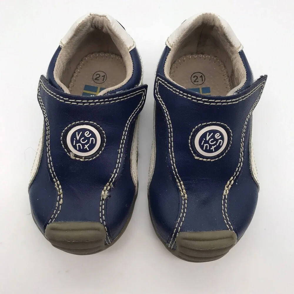 VINCENT Swedish Unisex Kids size 5.5 Shoes Cap Toe Blue & White Leather Sneakers